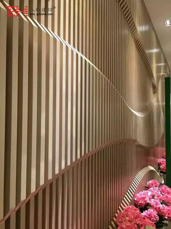 專(zhuān)注異型鋁單板背景墻及弧形鋁方通解決方案